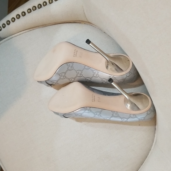Gucci silver heels made in Italy sz 6.5 - Picture 3 of 7